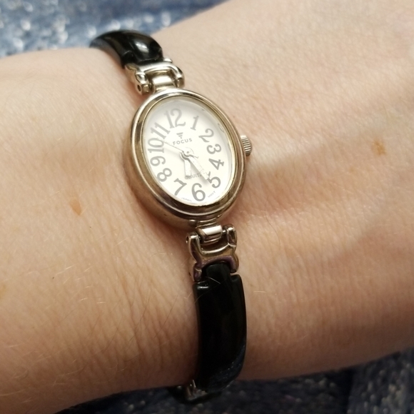 Focus Accessories - FOCUS 😍 BRACELET WATCH